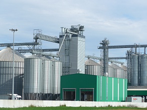 ЭНЕРГОСБЕРЕГАЮЩАЯ ЗЕРНОСУШИЛКА STRAHL СЕРИИ 18000 FR ИТАЛИЯ