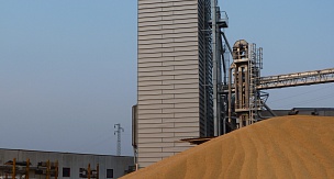 STRAHL 4500 FR Стационарная энергосберегающая  зерносушилка