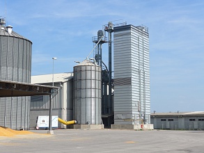 Strahl 12000 FRP шахтная зерносушилка с двумя горелками