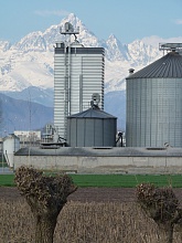  STRAHL 14000 FR Стационарная энергосберегающая  зерносушилка