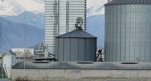  STRAHL 14000 FR Стационарная энергосберегающая  зерносушилка