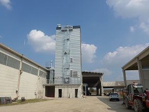 Strahl 13000 FRPX шахтная зерносушилка с двумя горелками и зоной отлежки