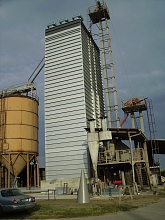 Strahl 10000 FRPX шахтная зерносушилка с двумя горелками и зоной отлежки